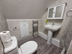 Photo 5- click for photo gallery